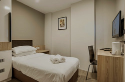 Mackenzie Regency (D9), Apartment #449835721